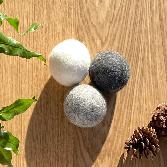 Loose Dryer Balls: Neutrals