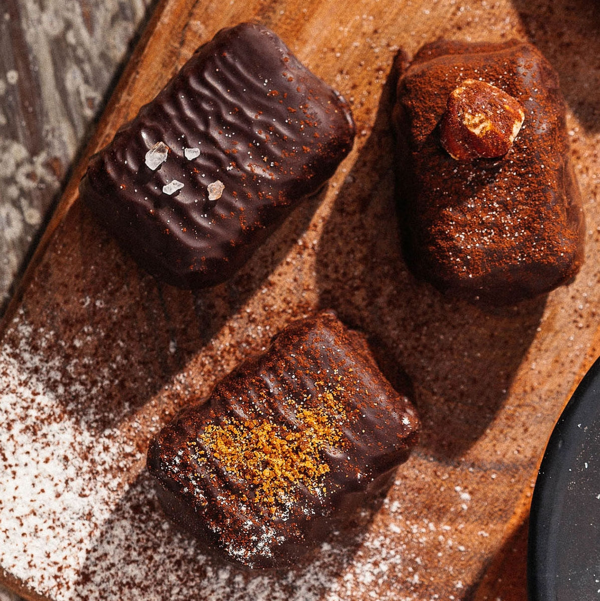 Fine and Raw 8 Piece Truffle Box