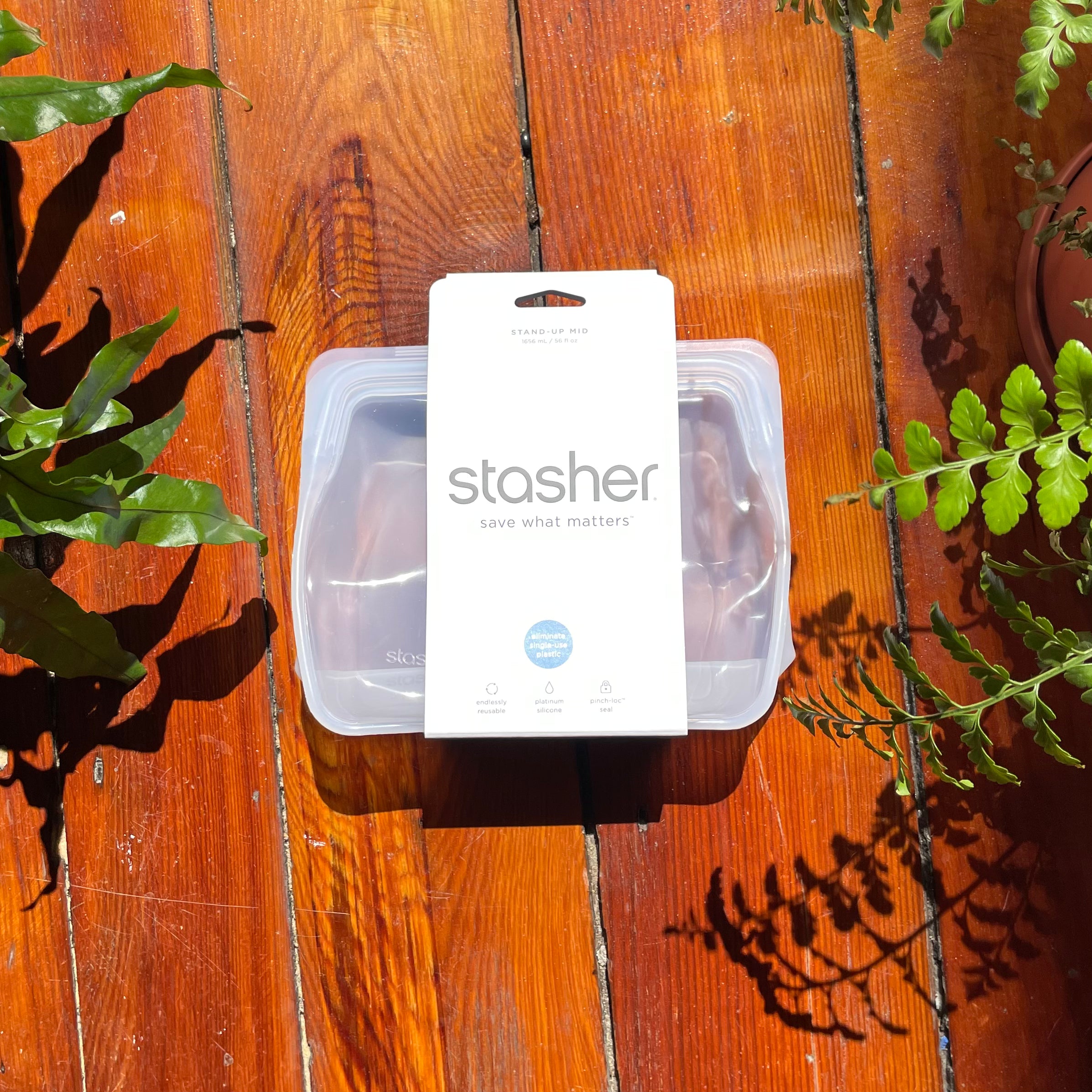 Stasher Stand-up Mid Bag in Clear | Silicone